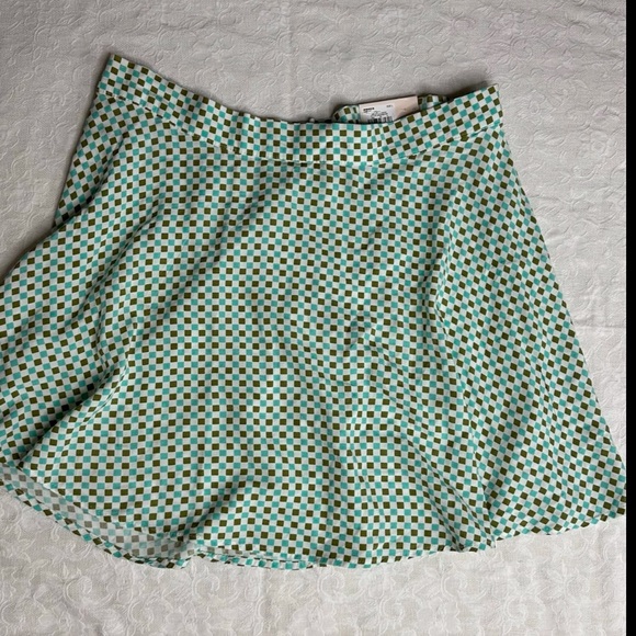 Green Polka Dot Skirt - Picture 1 of 2